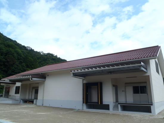 川本町立学校給食センター